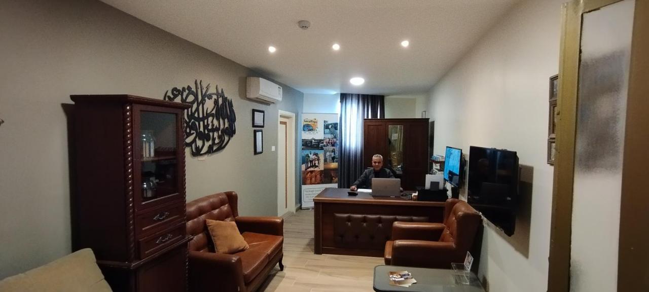 Moab Land Hotel Madaba Extérieur photo